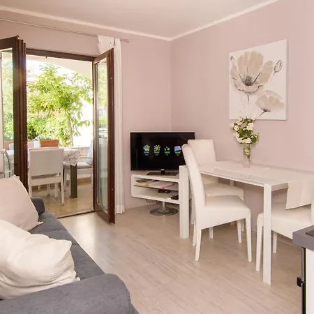 Apartment Dora Porec