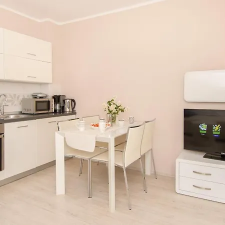 Apartment Dora